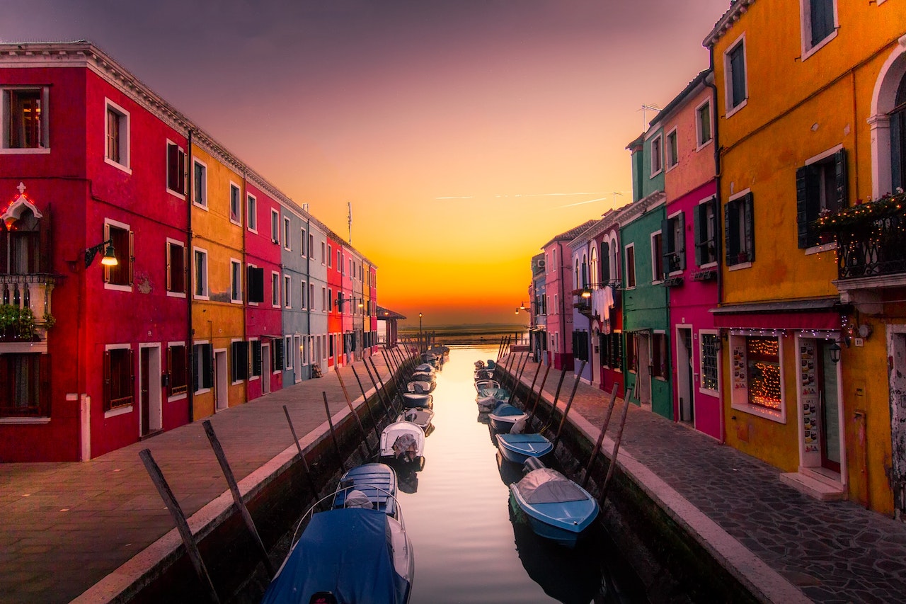 The Impact Of Urbanization On Architectural Design And Planning - A Modern Solution For Urbanization Challenges